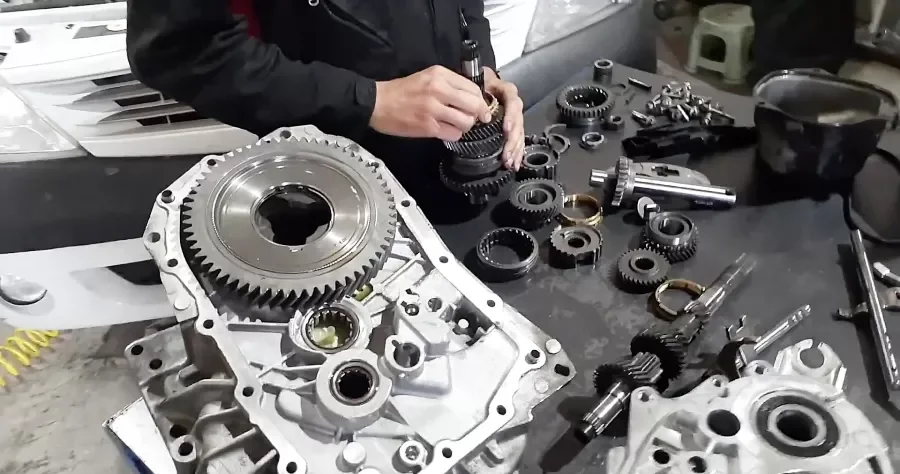 تعمیر گیربکس ام جی شوالیه ۵۵۰