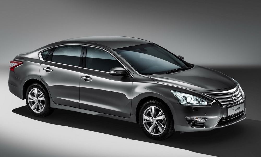نیسان تیانا