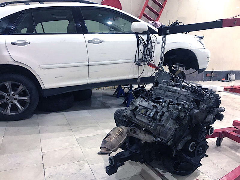 تعمیرگاه موتور