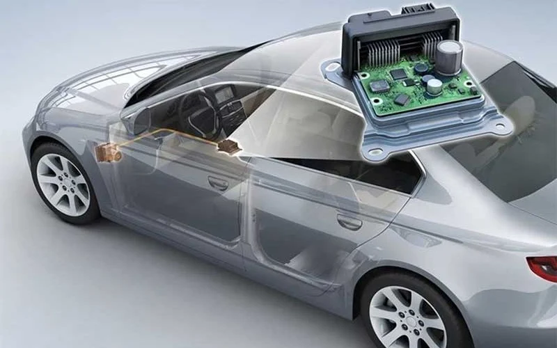 چگونه کامپیوتر گیربکس (TCU) با کامپیوتر موتور برای عملکرد بهینه هماهنگ می‌شود؟